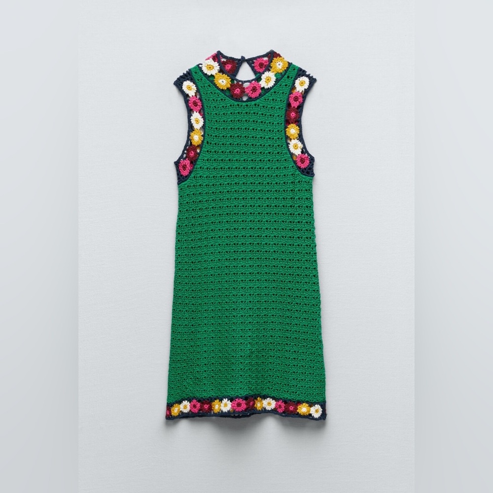 Zara Crotchet Dress - Picture 4 of 11